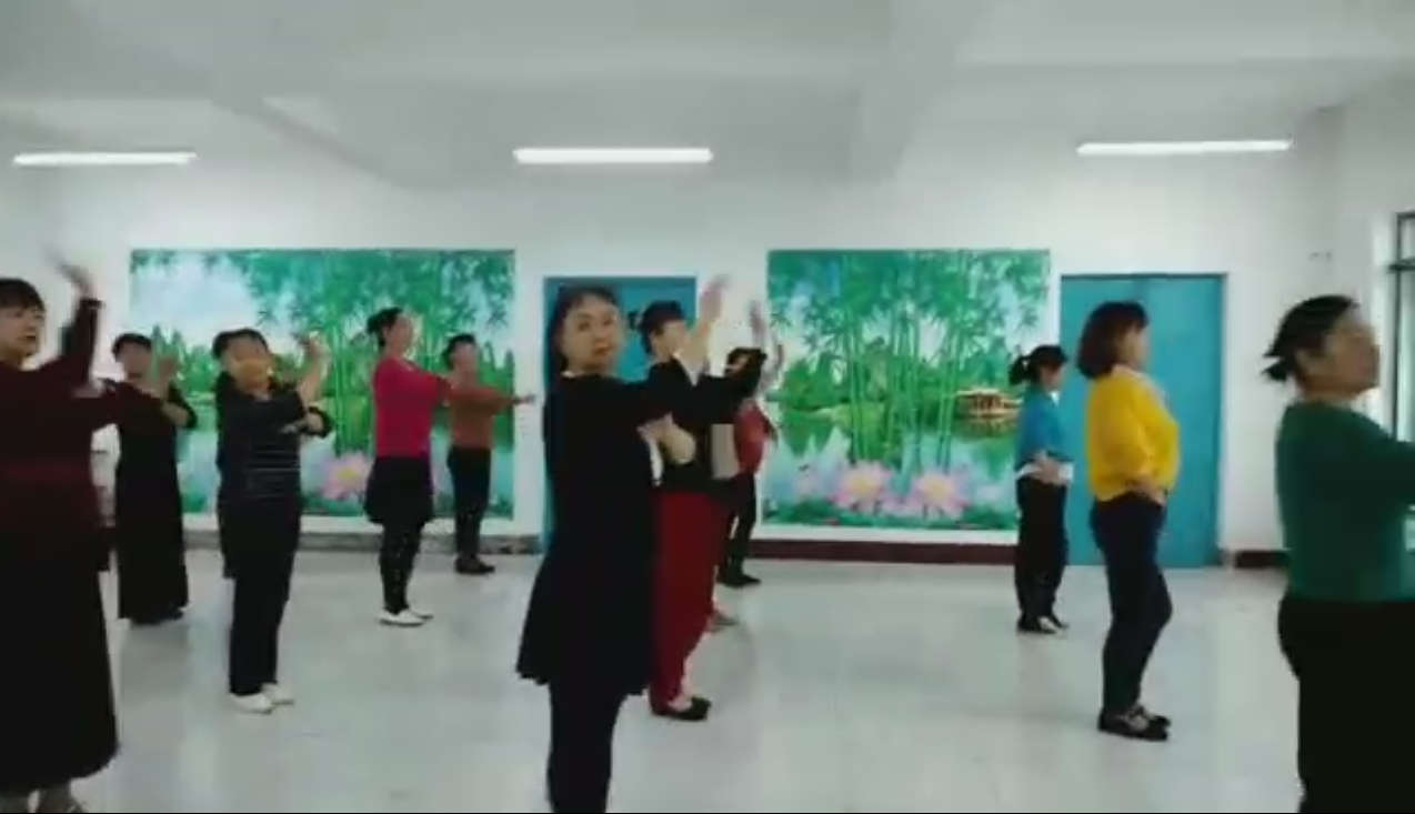 新疆石河子142团红霞舞蹈队（2022.04）